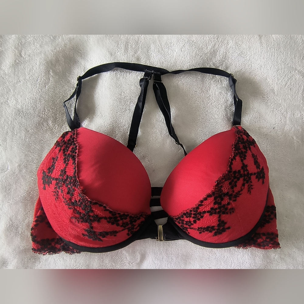 Cacique Boost Plunge Bra 42C Red Black Lace Front Closure
